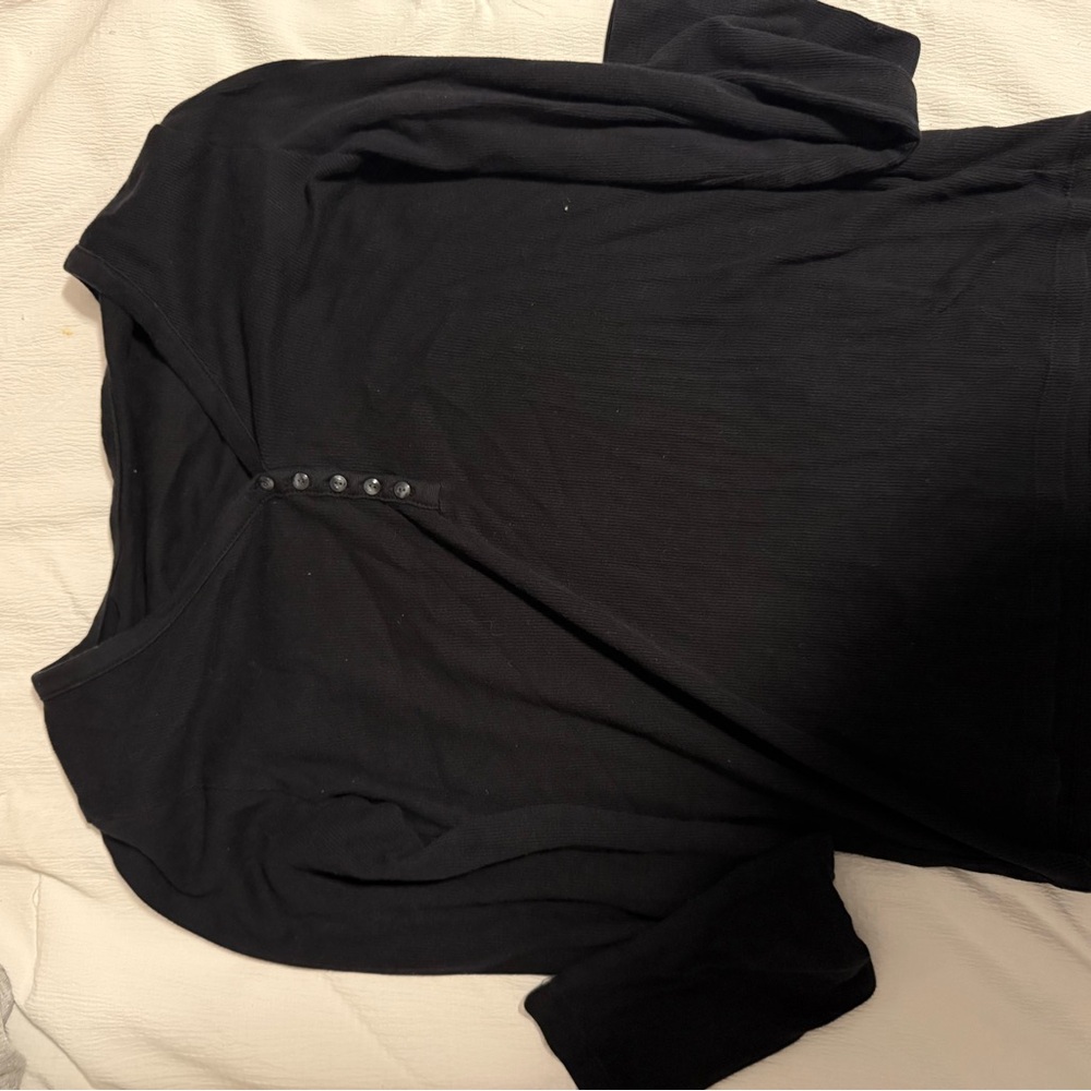 GAP Women’s Black Casual Button Down Shirt